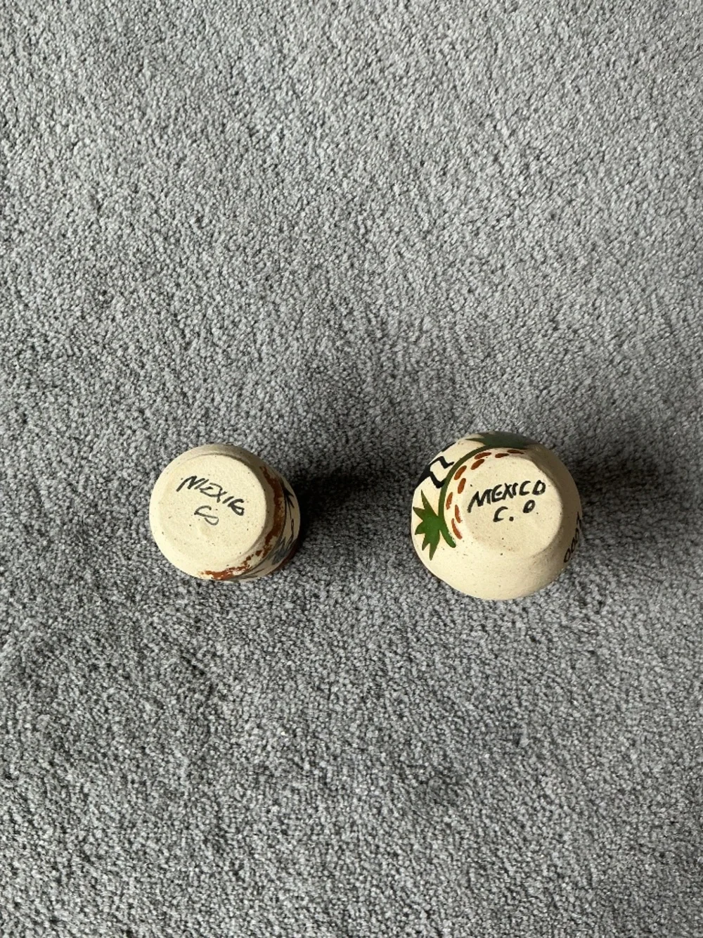 Vintage mini Mexican Kokopelli bud vases, set of 2